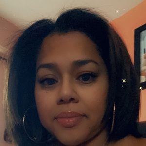 Meet your Posher, Elissa